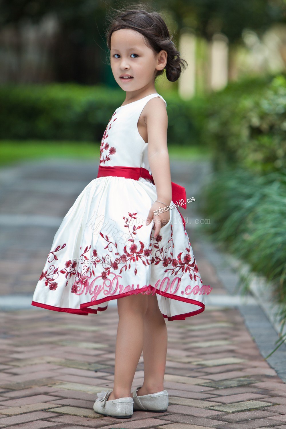 White and Red A-line Scoop Tea-length Taffeta Embroidery Flower Girl Dress