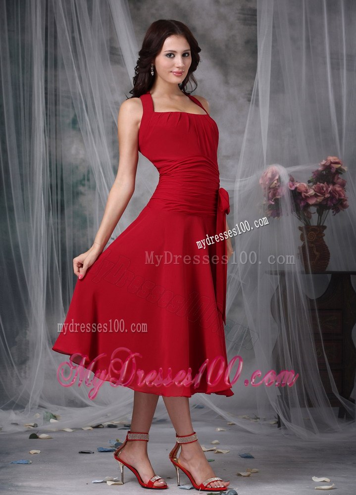 Square Halter Straps Ruffled Bridesmaid Dresses Tea length in Red