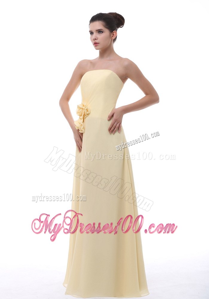 A-line Strapless Yellow Ruching Bridesmaid Dresses with Handmade Flowers