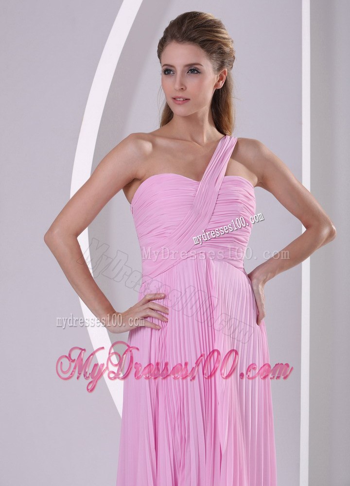 Pink Ruching One shoulder Pleated Long Dresses For Bridesmaid