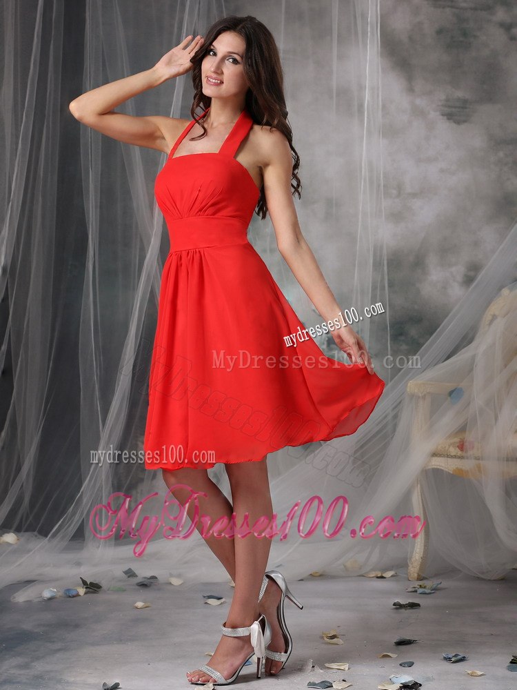 Red Dresses For Bridesmaid with Halter Neckline Knee Length