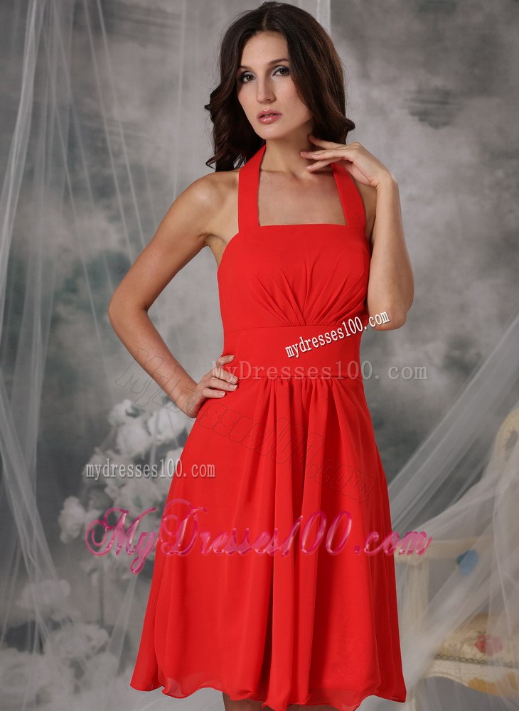Red Dresses For Bridesmaid with Halter Neckline Knee Length