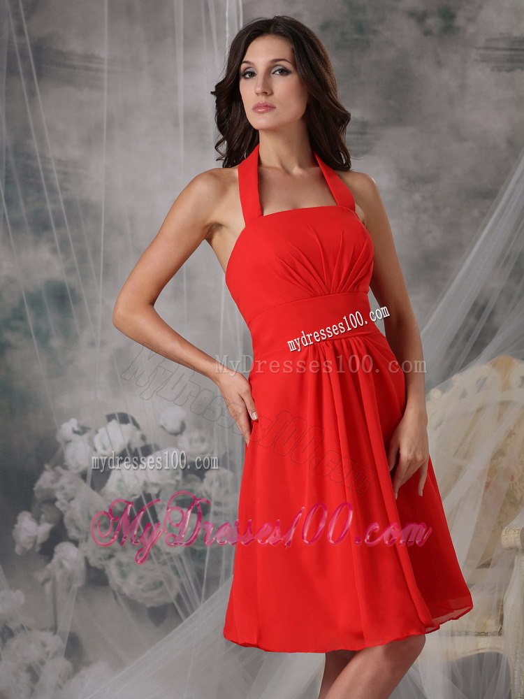 Red Dresses For Bridesmaid with Halter Neckline Knee Length