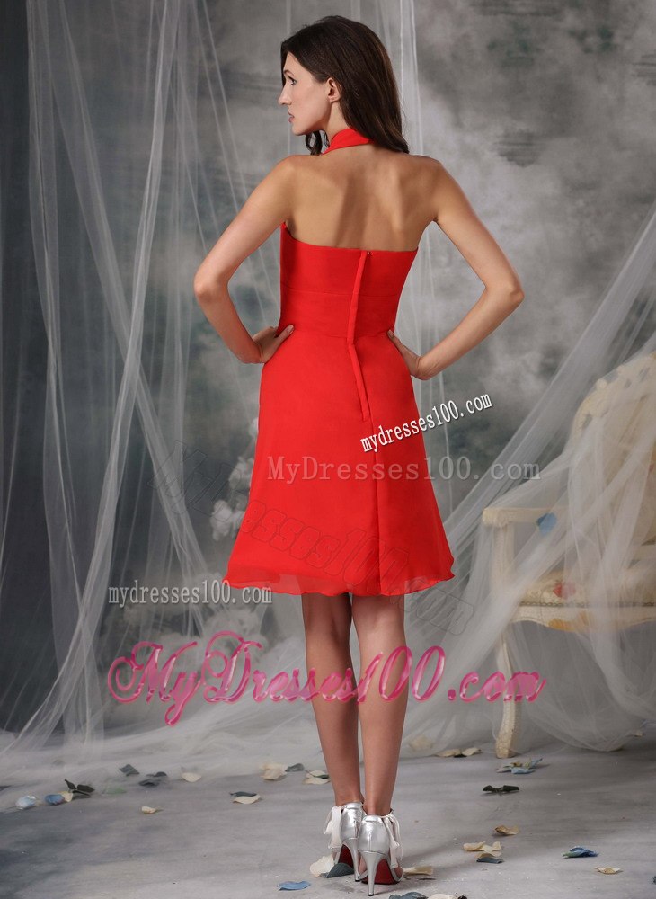 Red Dresses For Bridesmaid with Halter Neckline Knee Length