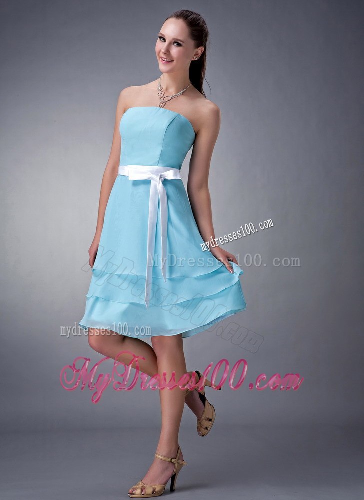Three Layered Strapless Knee-length Bridesmaid Dresses in Aqua Blue