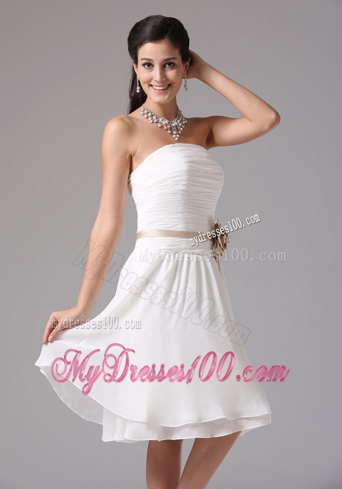 Ruched White Strapless Short Bridesmaid Dresses with Ribbon
