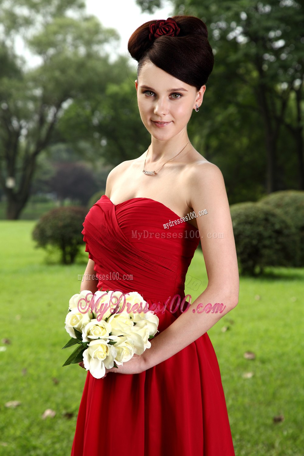 Wine Red Sweetheart Strapless Ruching Maid of Honor Dress Short