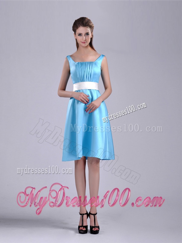 Simple Belted and Ruched Aqua Blue Bridesmaid Dress in Knee Length