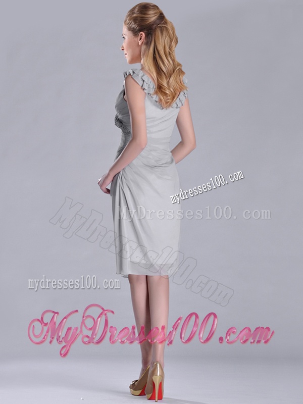 Modest V Neck Grey Chiffon Short Mother of The Bride Dress with Side Zipper