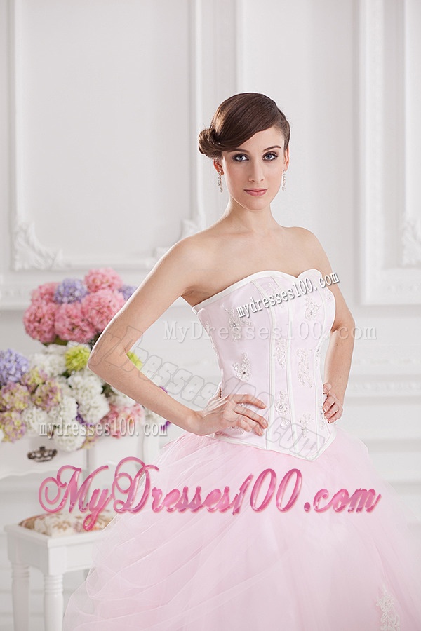 Ball Gown Sweetheart Tulle Baby Pink 2016 Quinceanera Dress with Appliques Beading