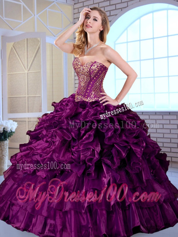 Gorgeous Ball Gown Sweetheart Ruffles and Appliques Quinceanera Gowns