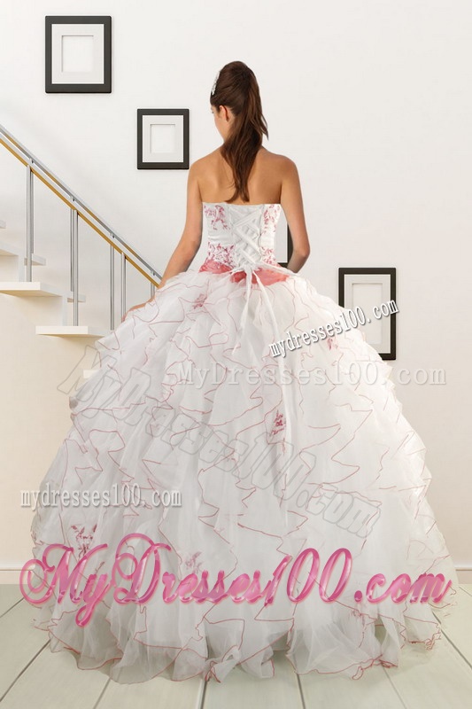 Sweetheart 2016 Elegant Quinceanera Dresses with Appliques and Belt