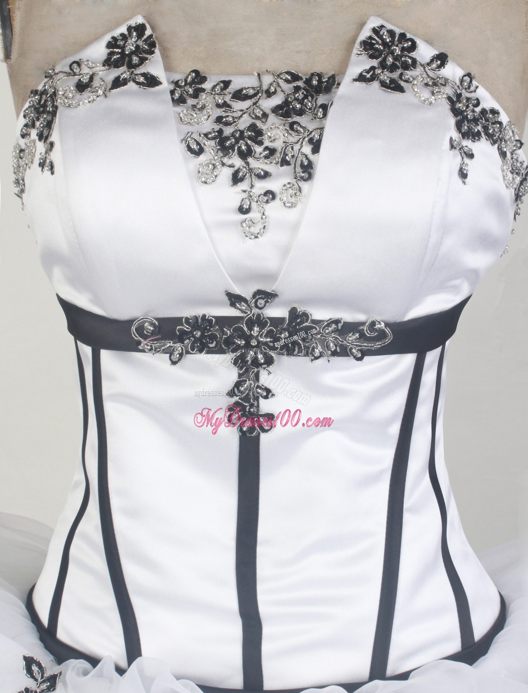 Jacket and Appliques Accent White Dresses 16 with Black Frills