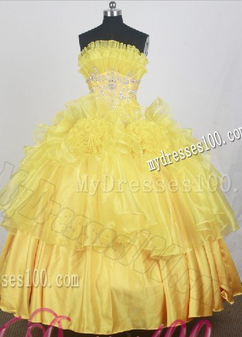 Appliques and Rolling Flowers Accent Yellow Quinceanera Gown