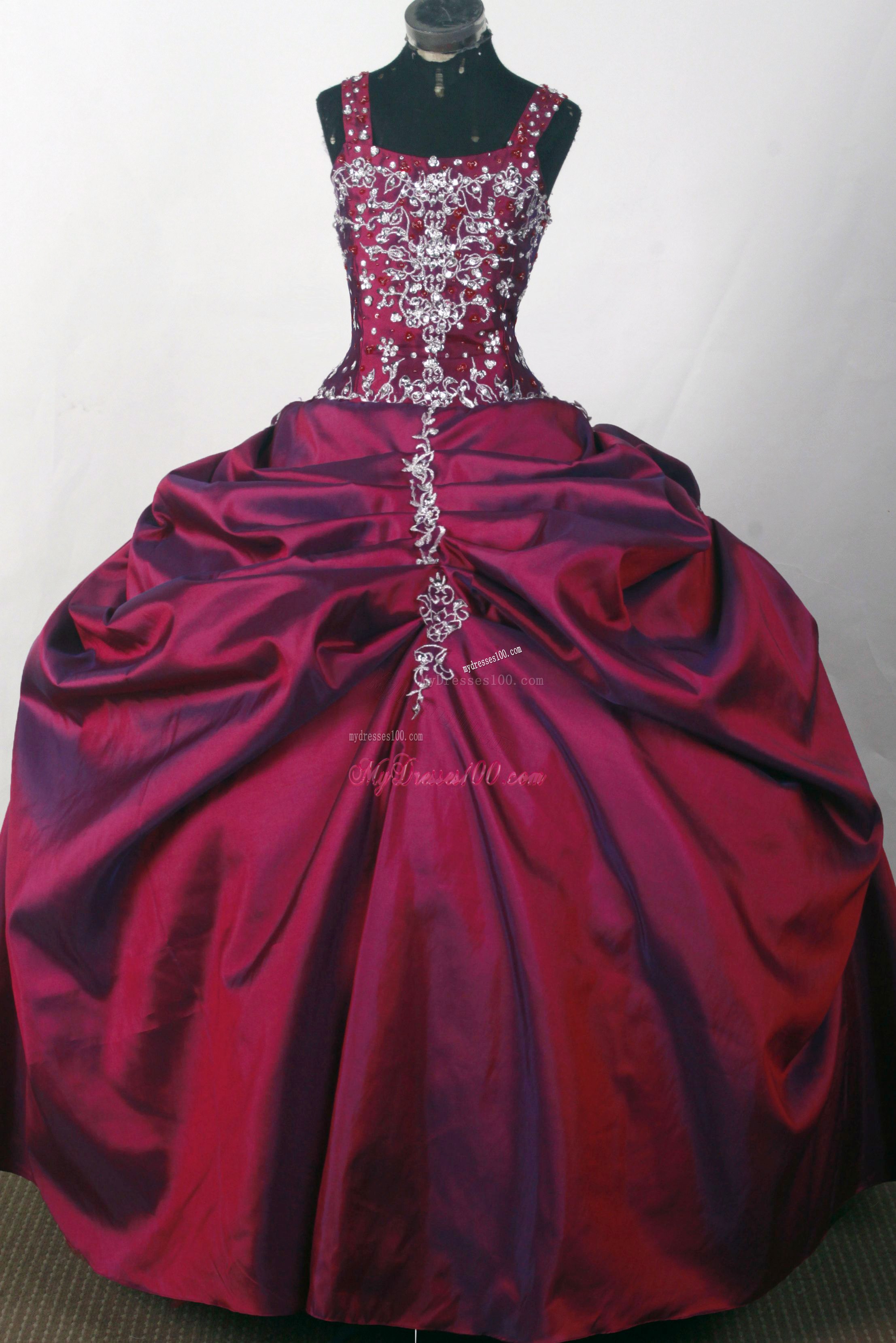 Straps and Appliques Decorate Wine Red Quinceanera Dress