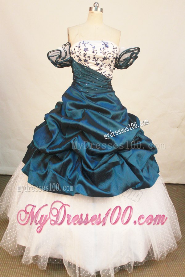 Off The Shoulder Appliques Navy Blue and White Quinceanera Dresses