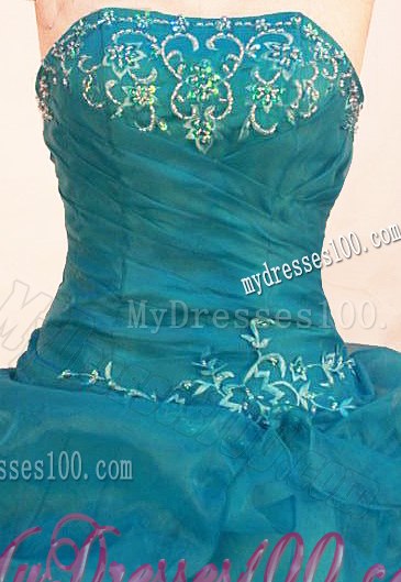 Ruching and Pick-ups Sweet 16 Dresses with Slit and Beaded Embroideries