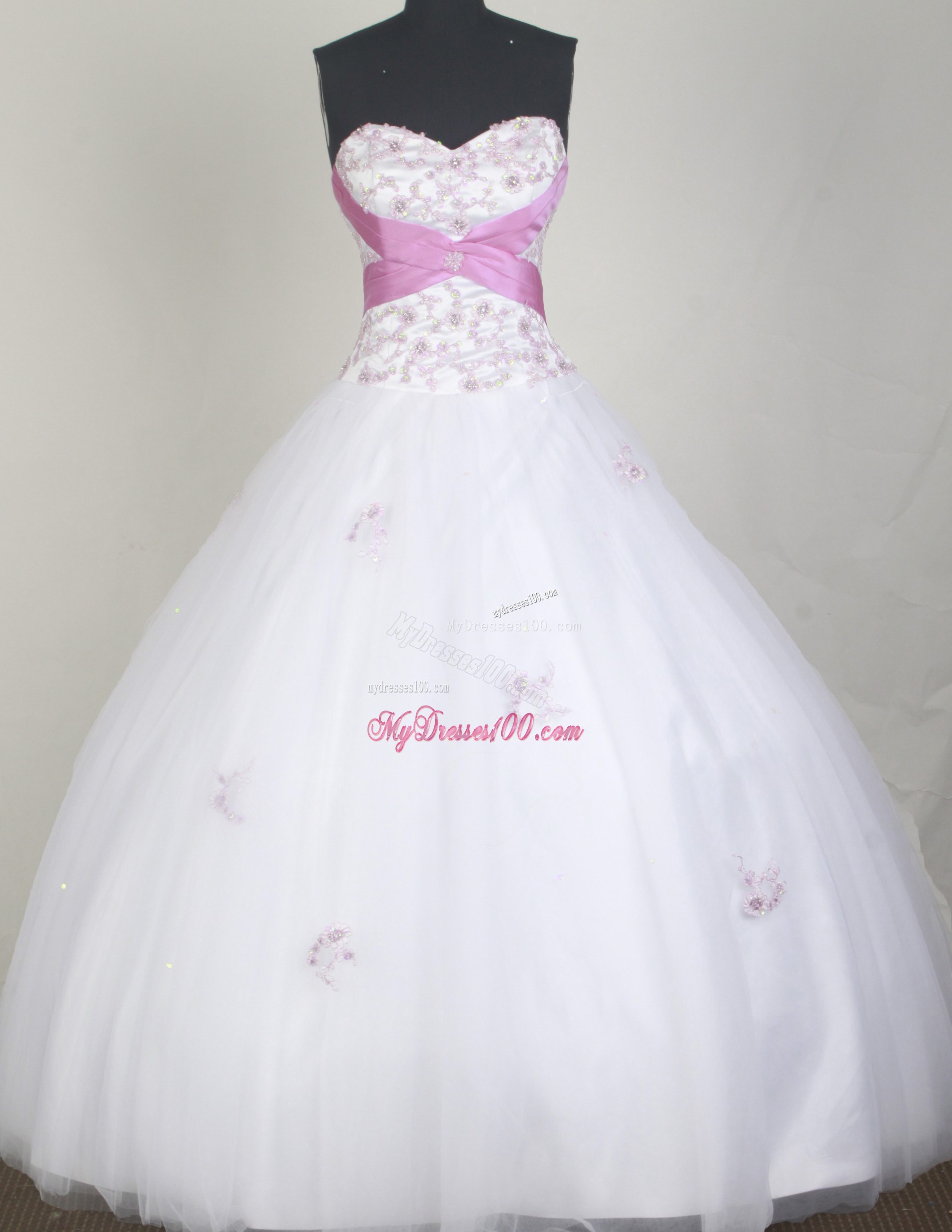 Appliqued Bodice White Ball Gown Tulle Dress for Quinceanera
