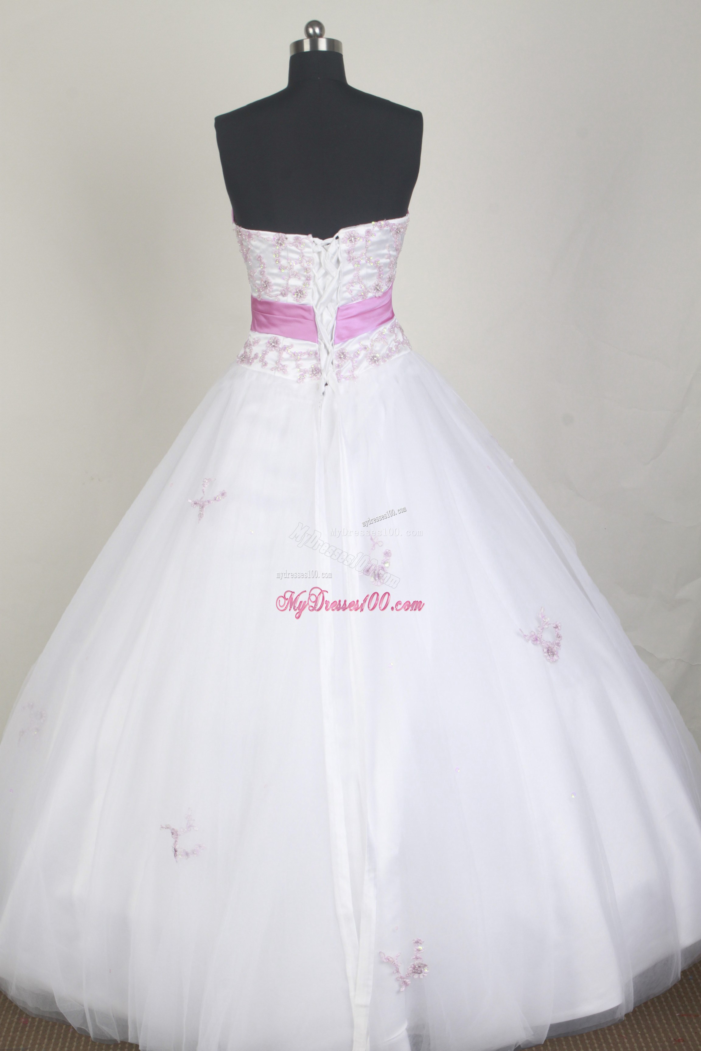 Appliqued Bodice White Ball Gown Tulle Dress for Quinceanera