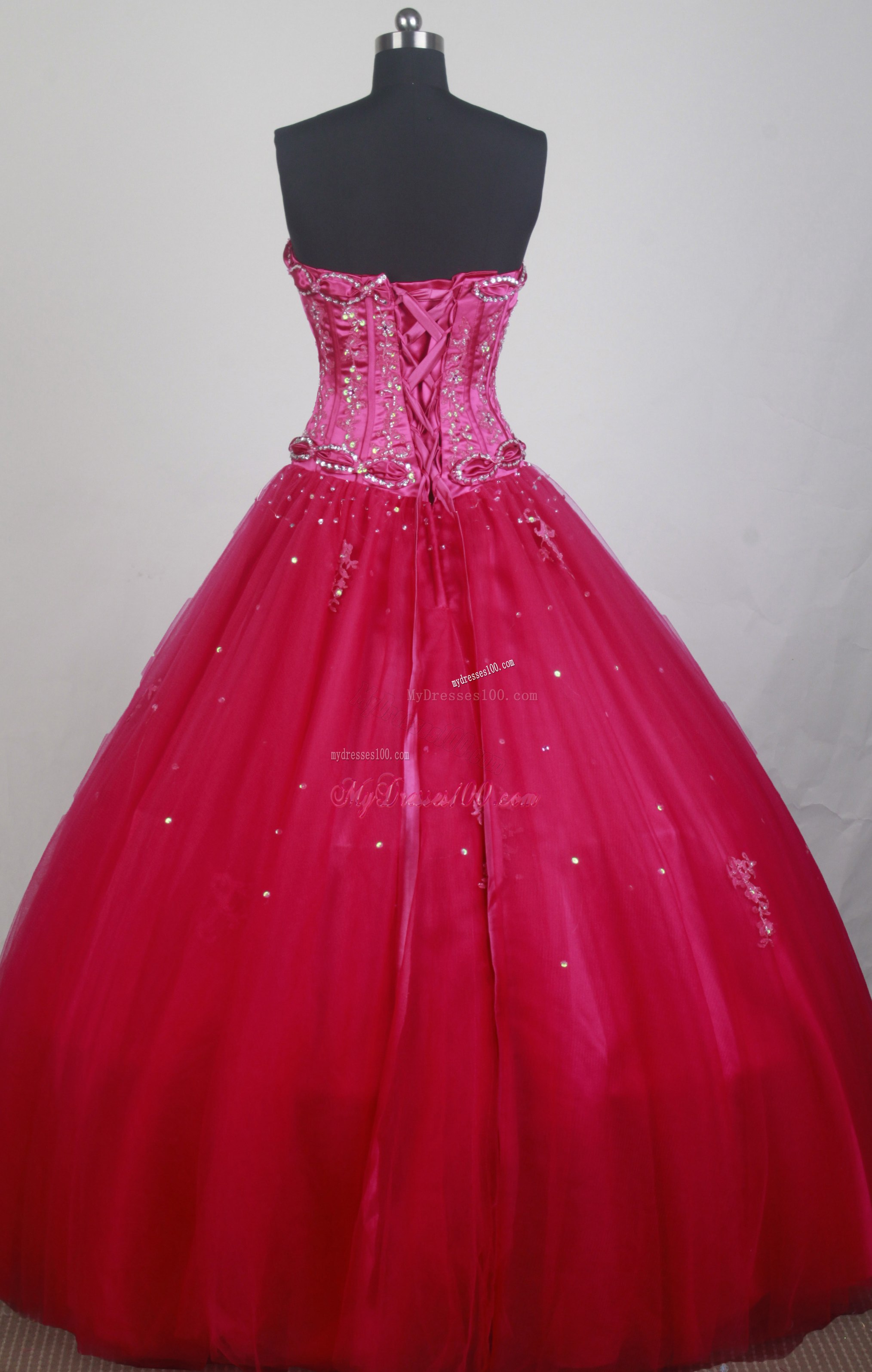 Fashinable Appliqued Coral Red Sweet 16 Quinceanera Dresses
