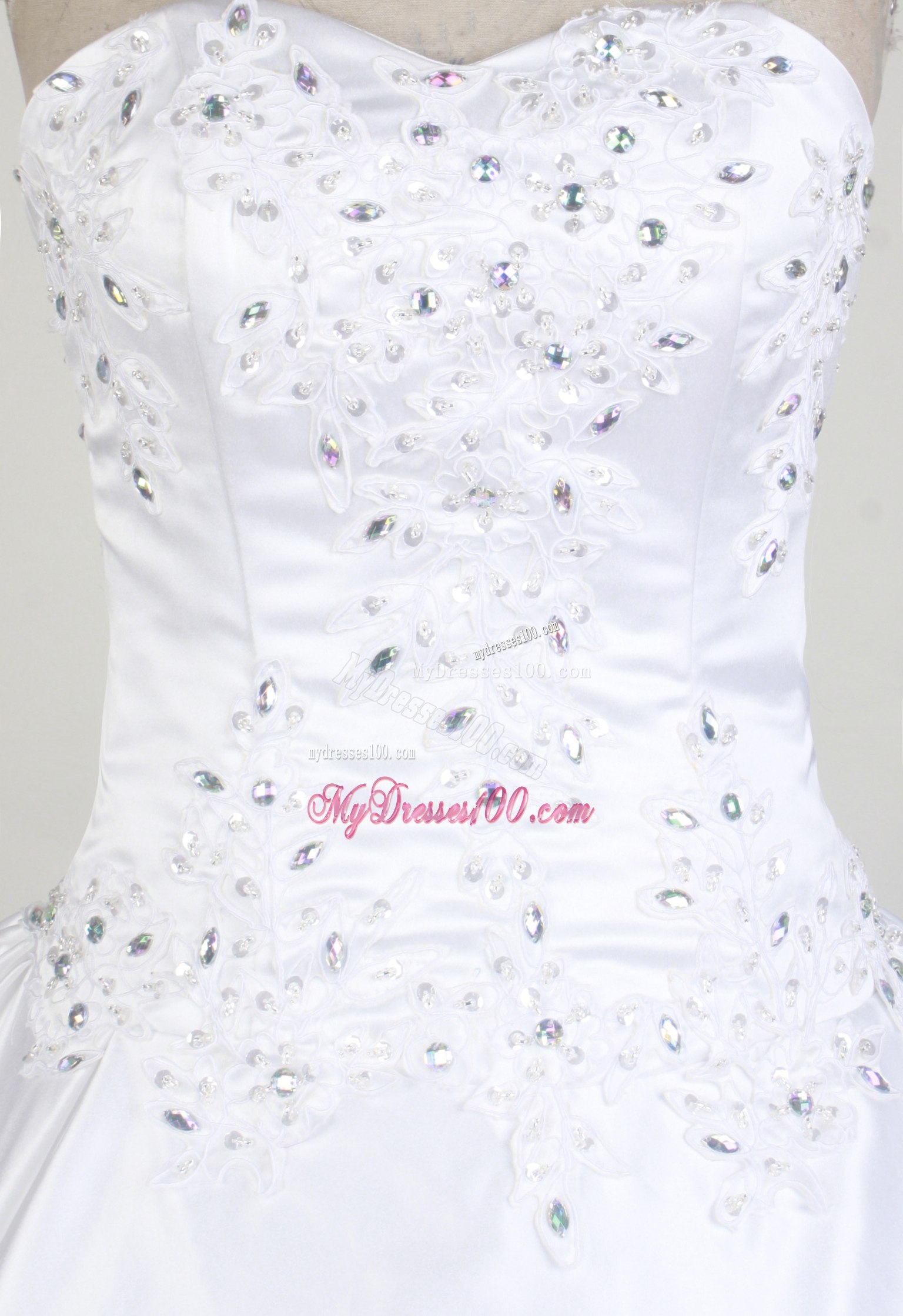 Appliques and Pick-ups Accent White Dress for Quinceanera