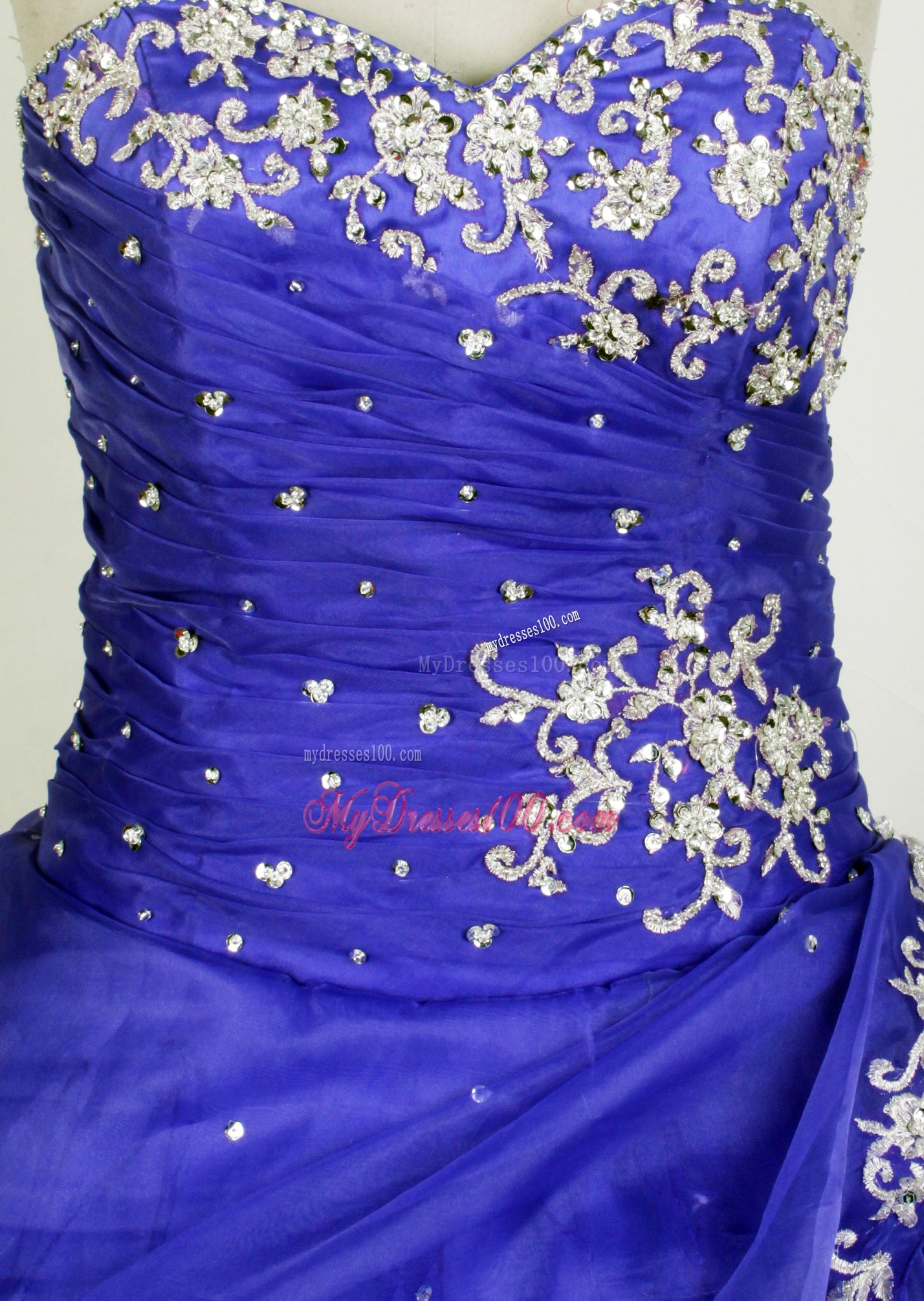 Ruching Diamonds and Appliques Sweet 15 Dresses with Ruffled Layers