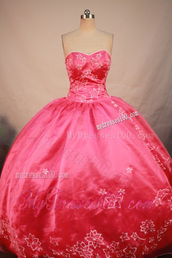 Flower Patten Embroidery Hot Pink Ball Gown Quinceanera Dresses in Fashion