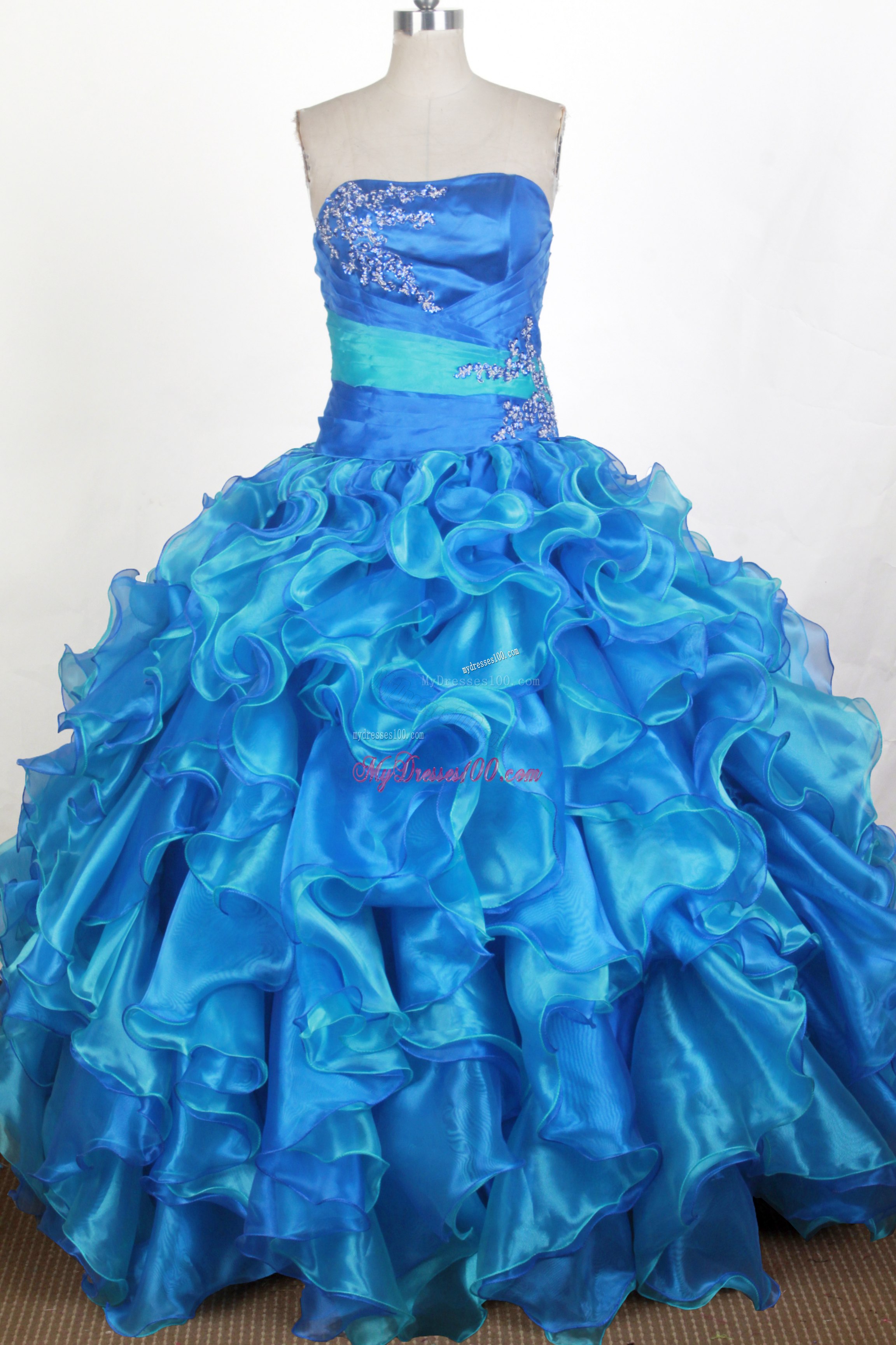Ruffled Layers and Appliques Ruching Sweet 15 Dresses with Satin Sash
