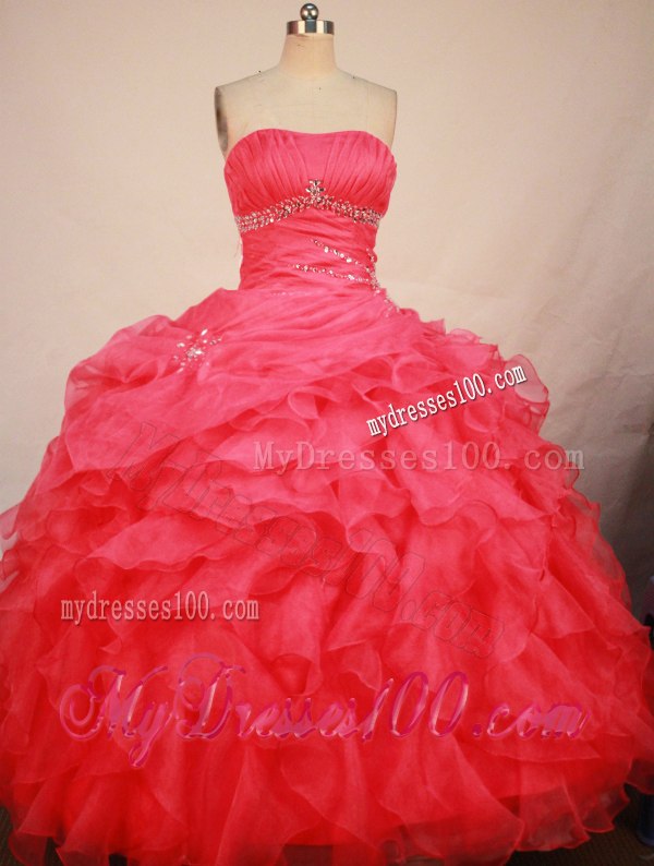 Elegant Ruffle Layers Beaded Strapless Quinceanera Dresses in Red