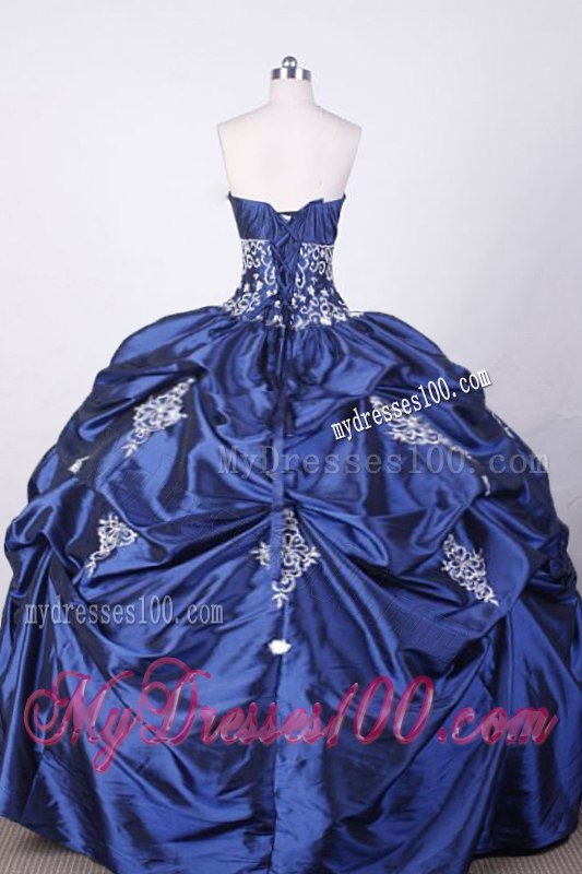 Ruching Pick-ups and Appliques Decorated Quinceanera Dress For Quince
