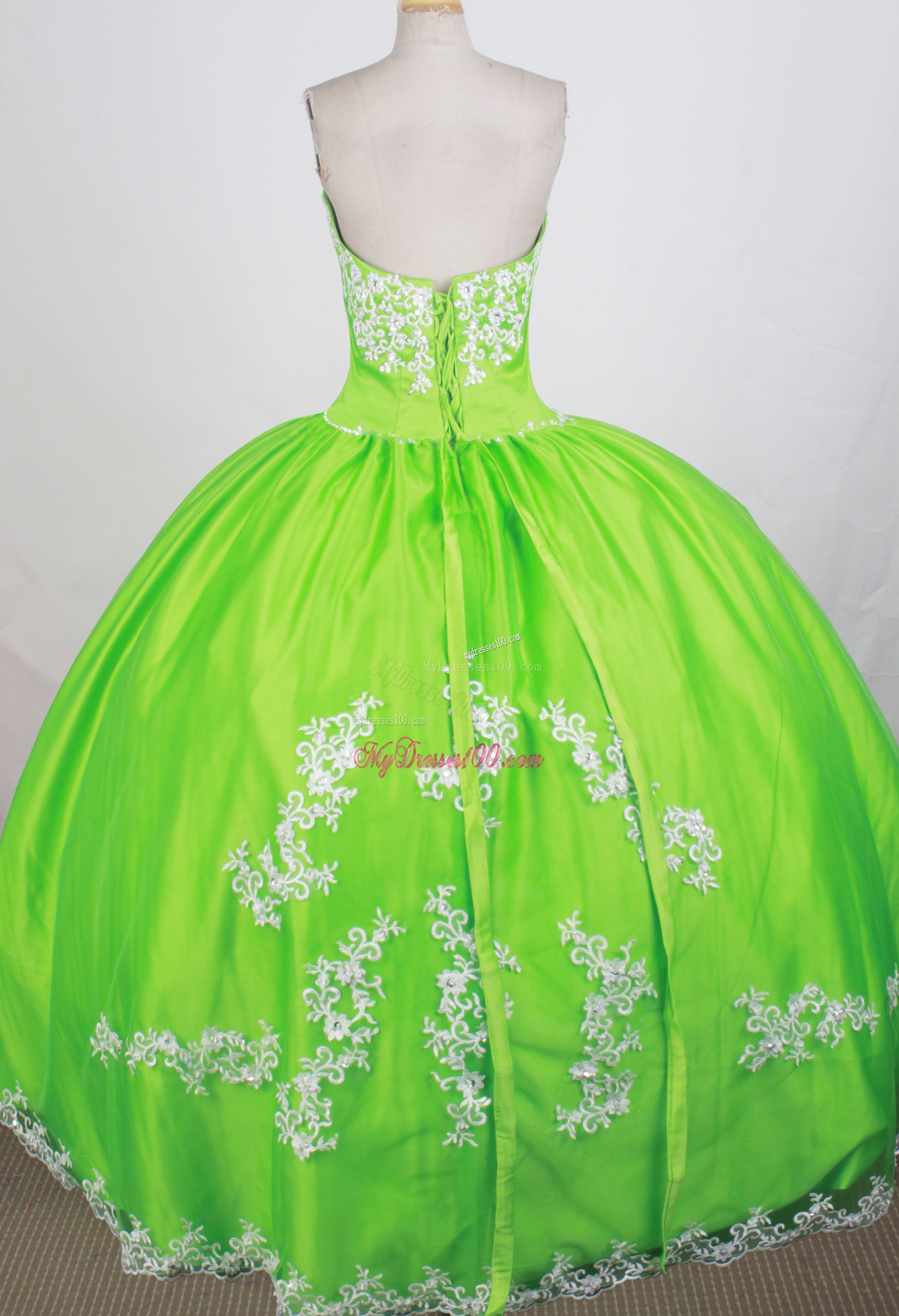 Green Ball Gown Quinceanera Dresses with Slit and Floral Appliques
