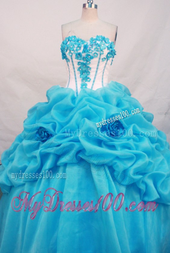 Floral and Beaded Sweetheart Sweet 15 Dresses with Pick-ups and Halter Flowers