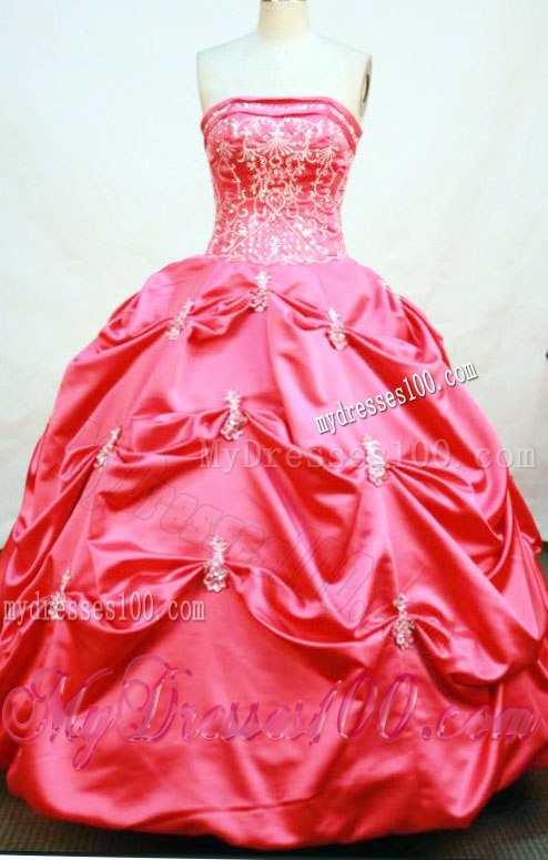 Strapless Bodice Beading and Embroideries Decorated Sweet 15 Dresses