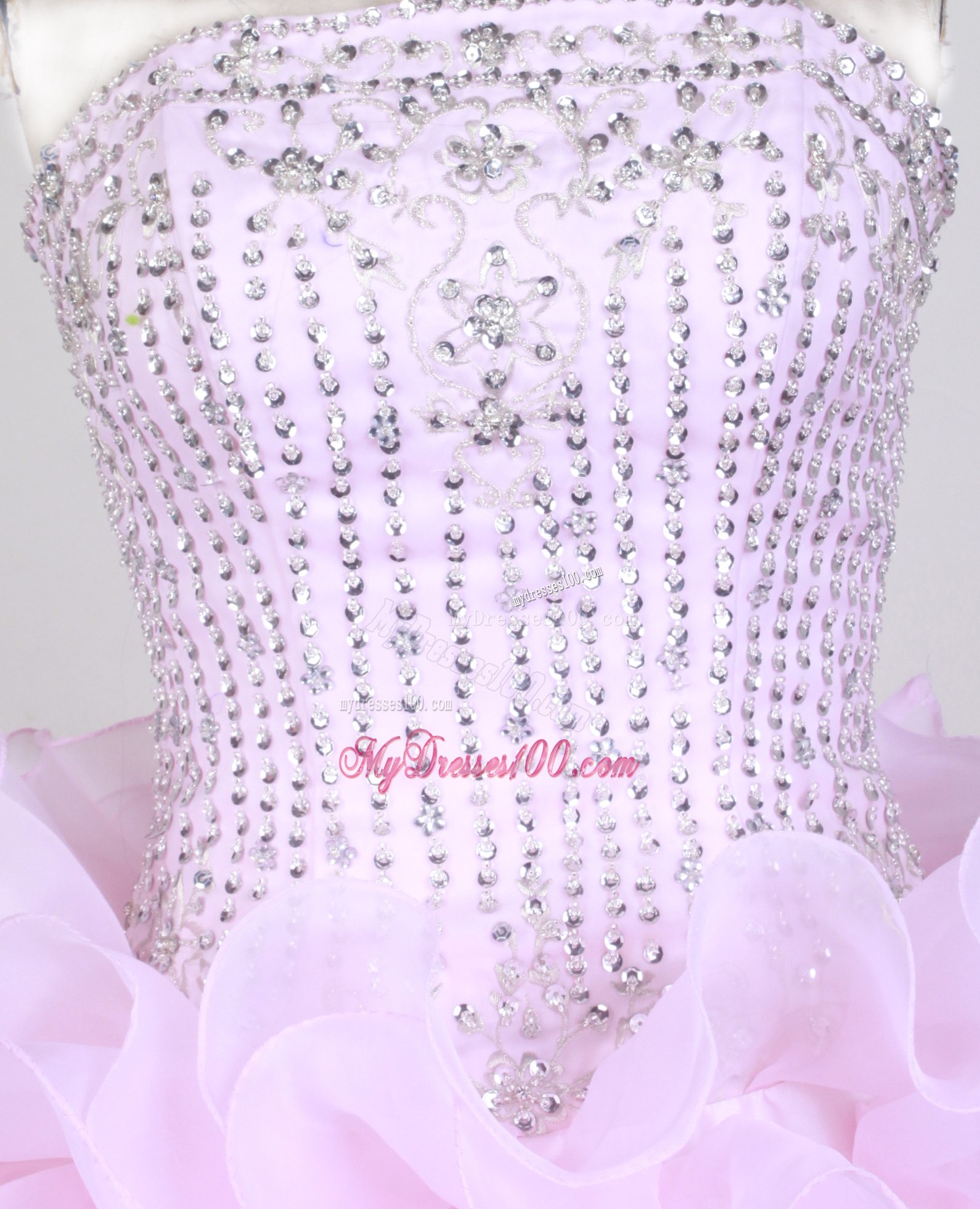 Baby Pink Diamonds Decorated Sweet 15 Dresses with Rolling Flowers