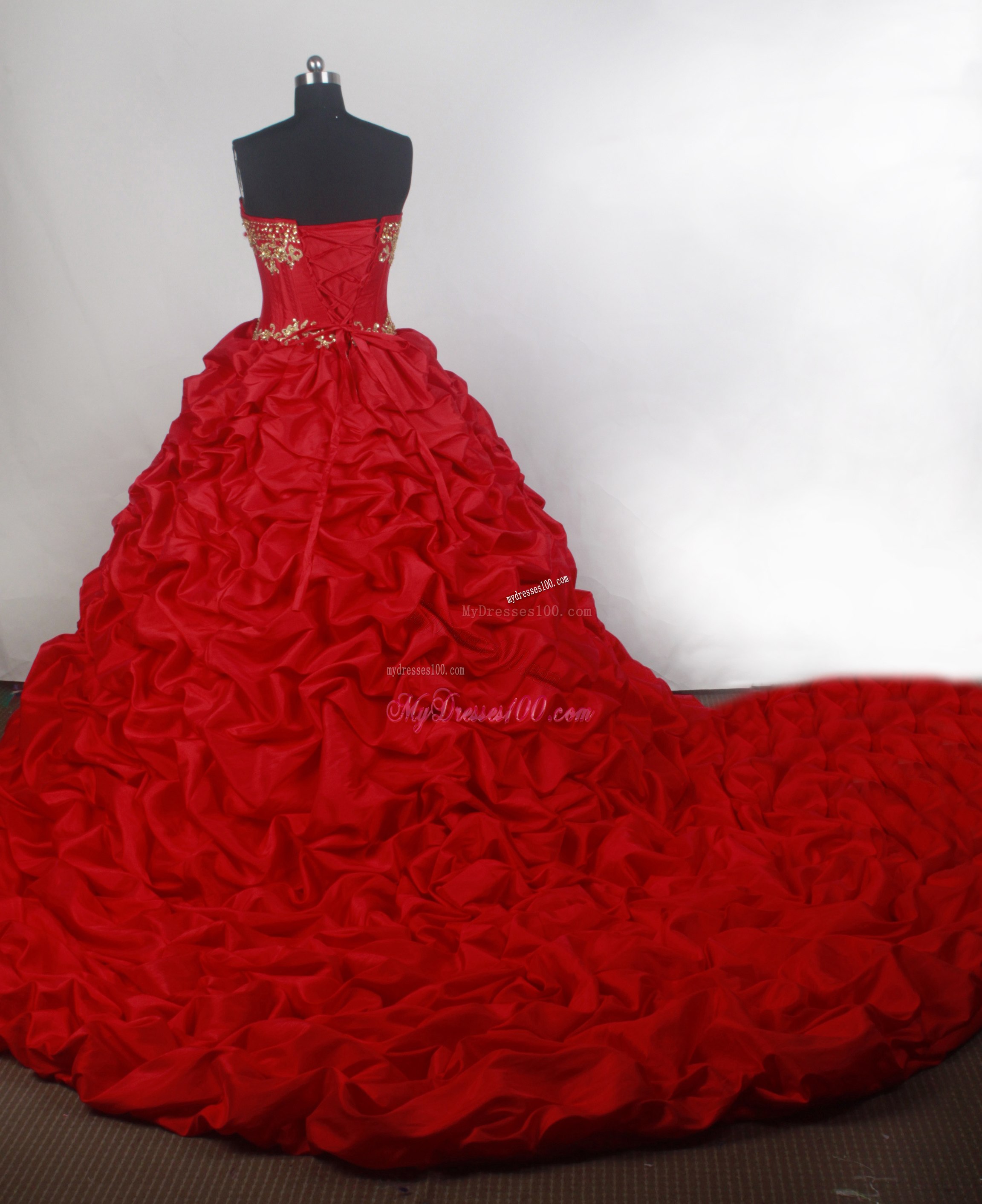 Pick-ups Accent Red Qinceanera Dress Of Court Train