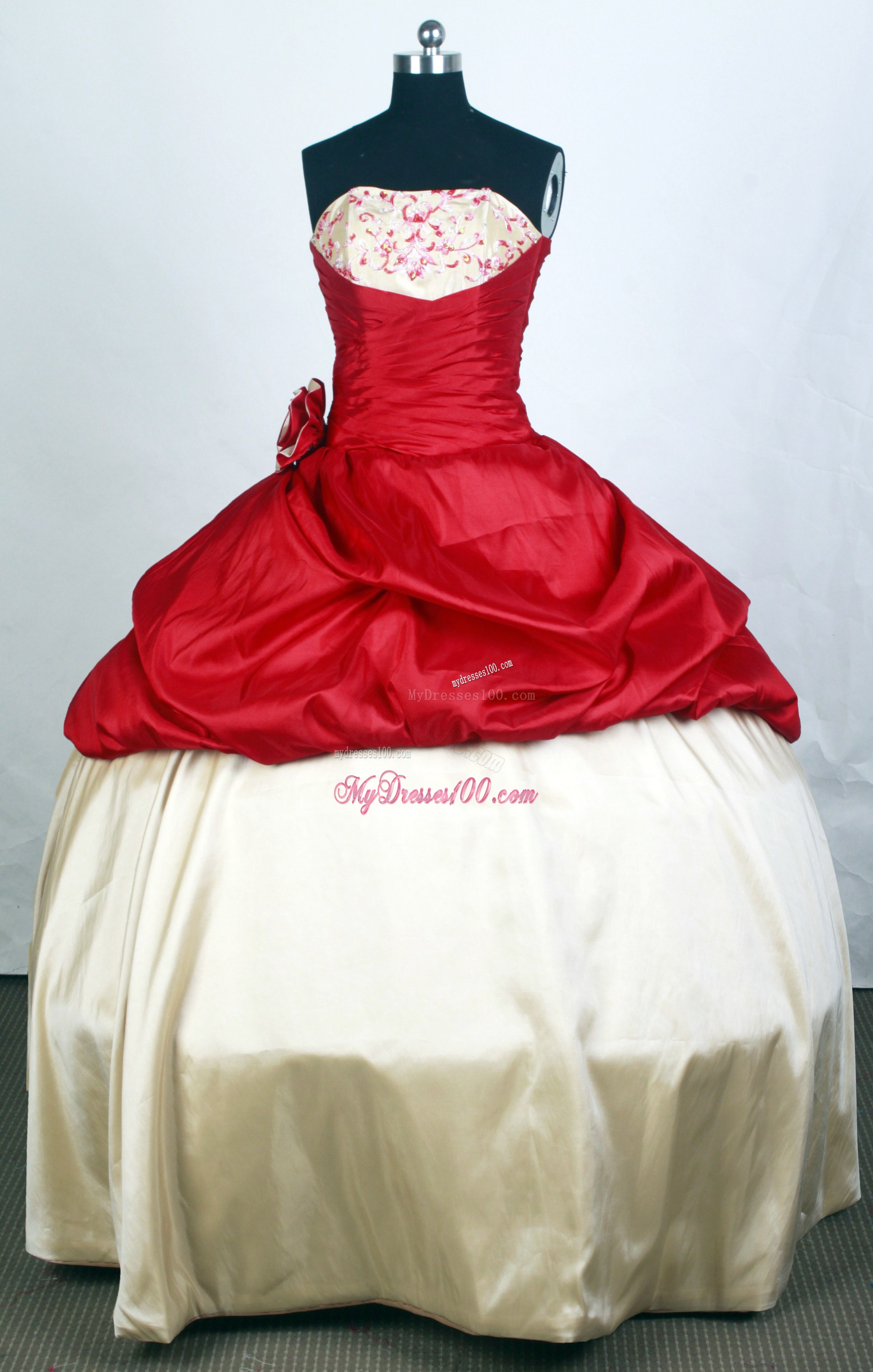 Beaded Embroidery and Ruche Sweet 16 Dresses with Handle Flowers