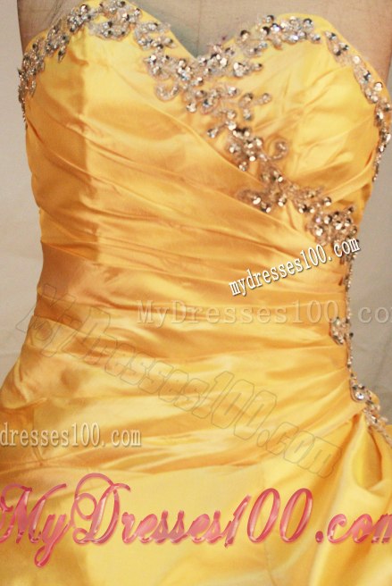 Beaded Gold Sweetheart Quinceanera Dresses Pick Ups Layers