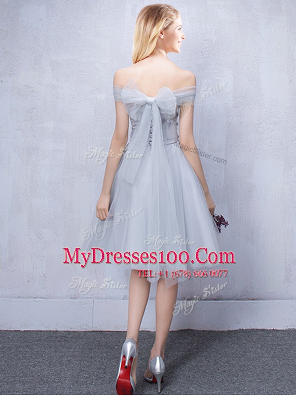 Off the Shoulder Short Sleeves Sleeveless Tulle Knee Length Lace Up Bridesmaids Dress in Grey with Lace and Appliques and Belt