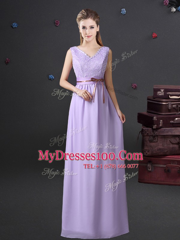 Cheap Floor Length Lavender Bridesmaid Dresses V-neck Sleeveless Lace Up