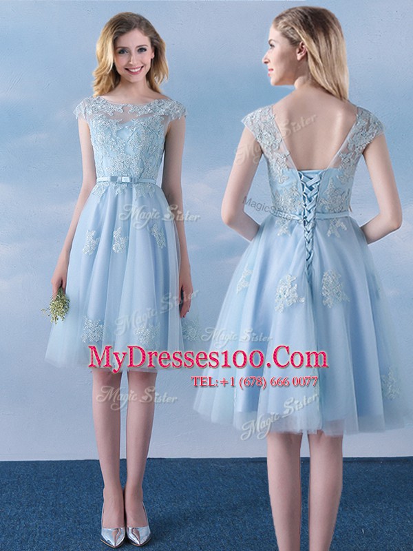 Trendy Scoop Cap Sleeves Tulle Knee Length Lace Up Quinceanera Court Dresses in Light Blue with Appliques and Belt
