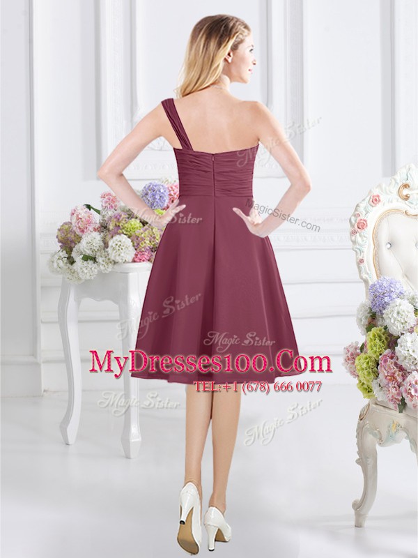 Traditional A-line Wedding Party Dress Burgundy One Shoulder Chiffon Sleeveless Knee Length Zipper