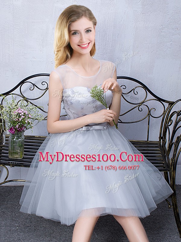 Romantic Grey A-line Scoop Sleeveless Tulle Knee Length Lace Up Lace and Appliques and Belt Wedding Guest Dresses