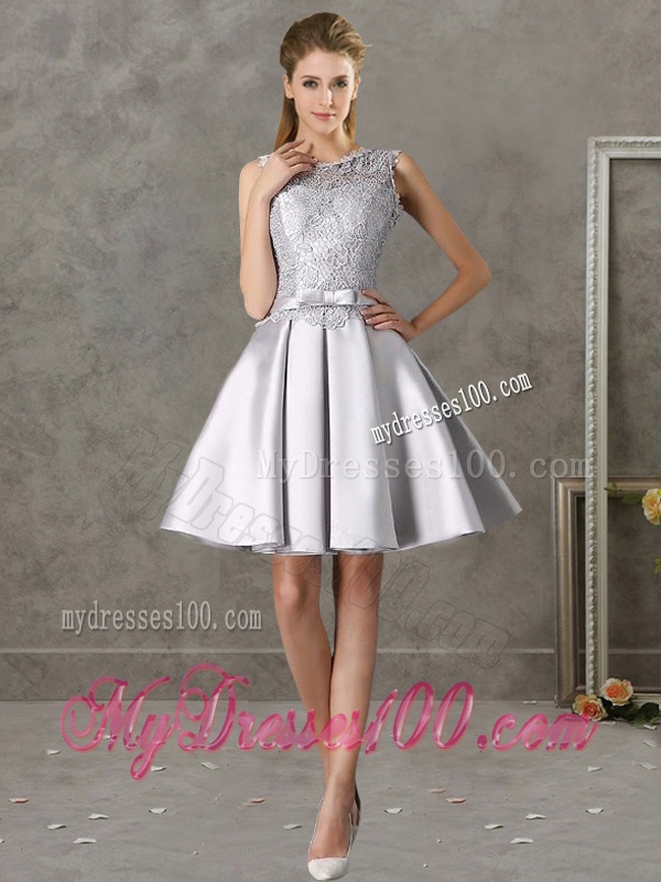Popular Scoop Cap Sleeves Bridesmaid Dress with Bowknot and Lace