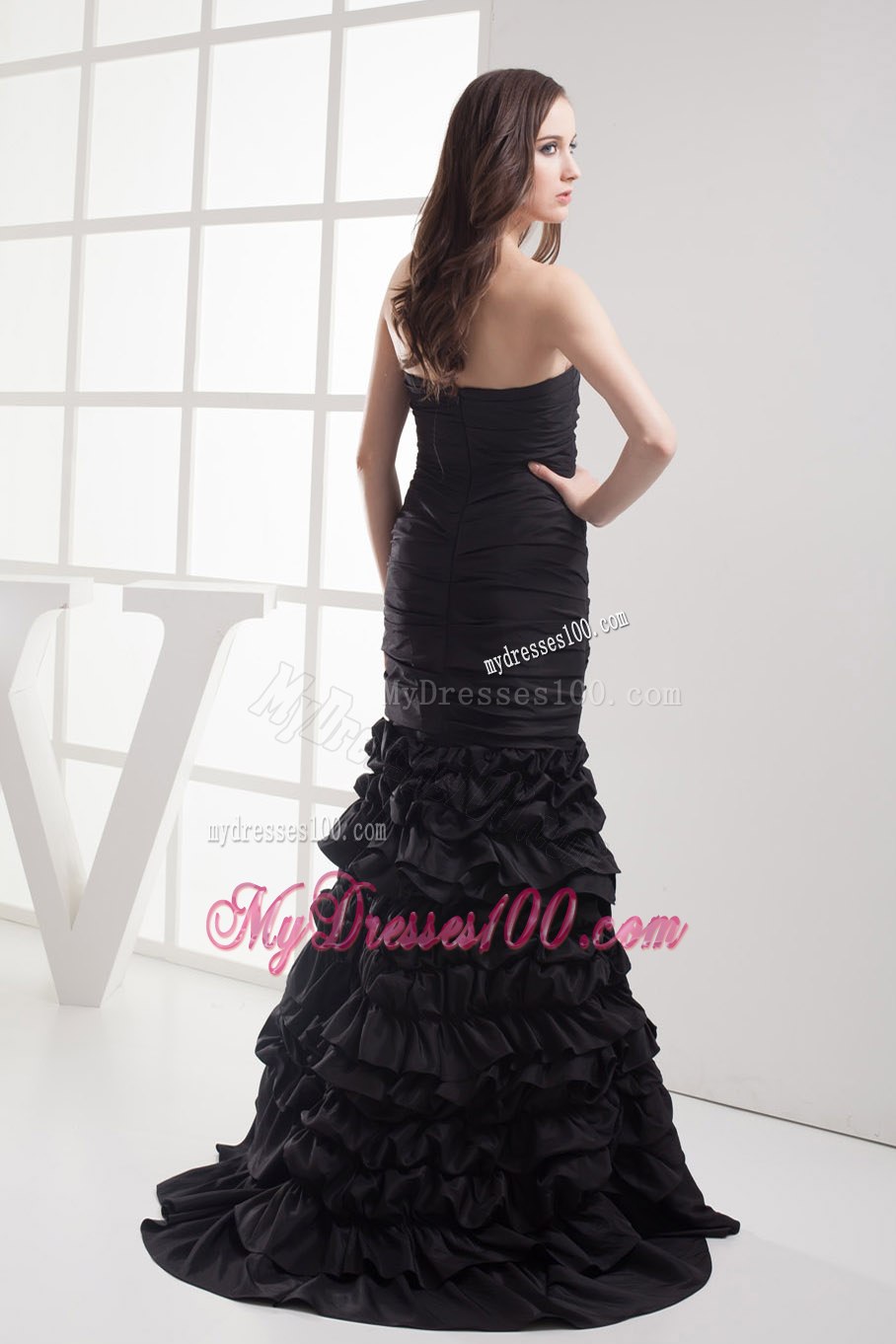 Mermaid Strapless Black Ruching Ruffles Celebrity Dresses in 2013
