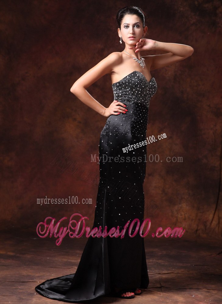 Black Sweetheart Beaded Decorate Celebrity Dress For Custom Made