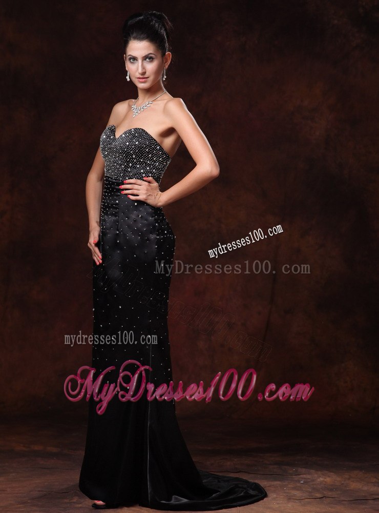 Black Sweetheart Beaded Decorate Celebrity Dress For Custom Made