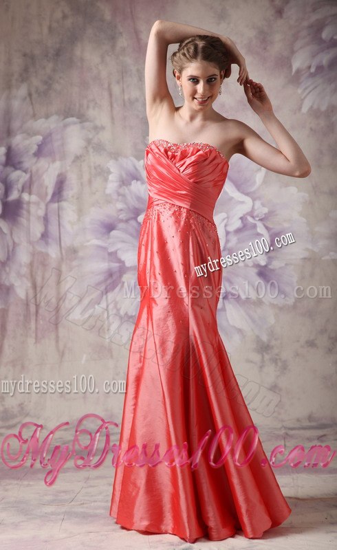 Elegant Coral Red Column Sweetheart Celebrity Dresses with Beading