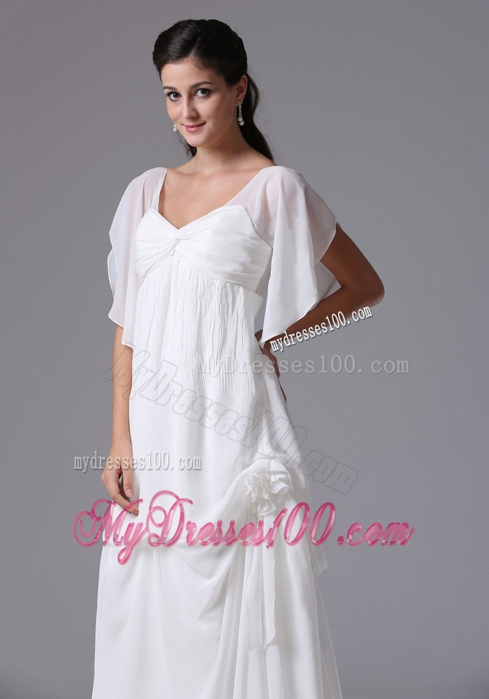 2013 Simple Empire Scoop Short Sleeves Wedding Dress with Brush Train