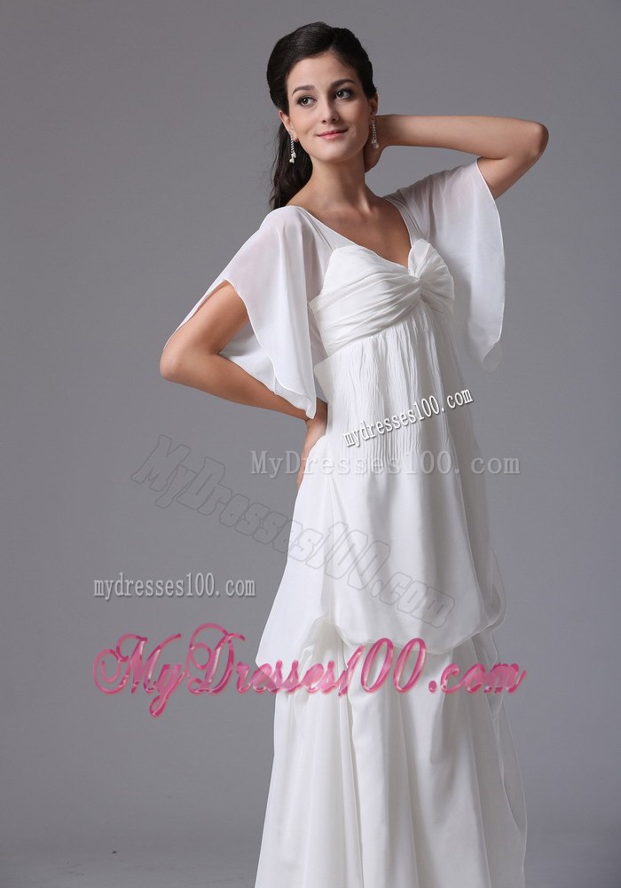 2013 Simple Empire Scoop Short Sleeves Wedding Dress with Brush Train