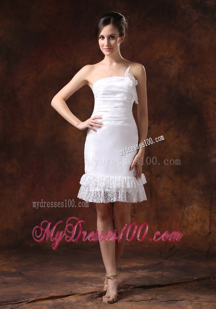 Affordable Strapless Knee-length Column Lace Beach Wedding Dresses